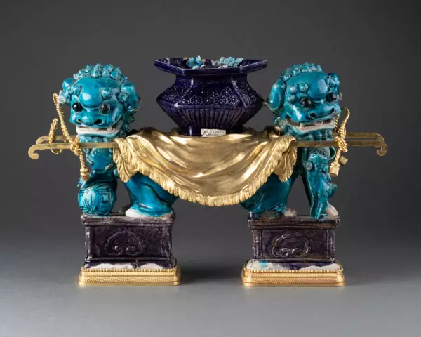 Palanquin aux chiens de Fö, Paris vers 1780-1790