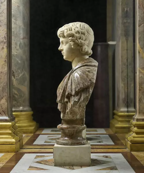 Caracalla enfant, tête en marbre - Italie époque Renaissance