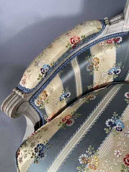 Paire de larges bergères coin de feu, JB Lelarge à Paris vers 1780