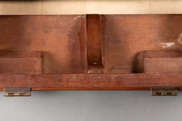 Tabouret de bibliothèque à transformation, par Jacob Frères