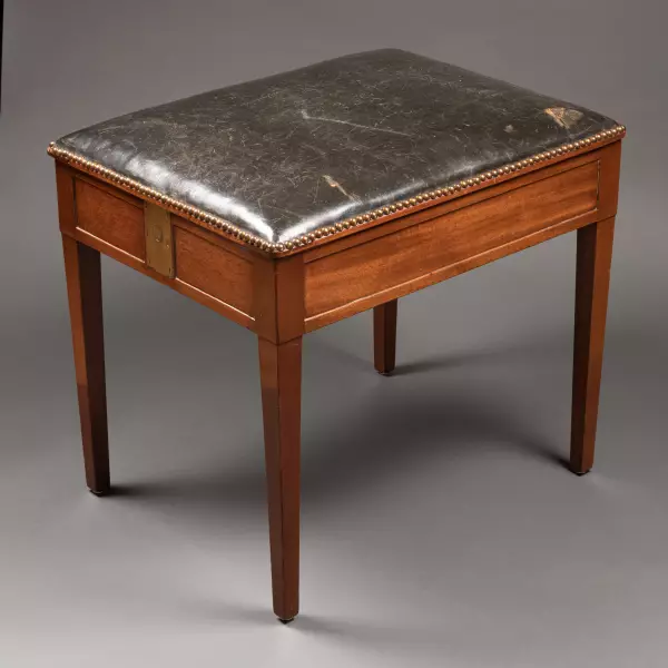 Tabouret de bibliothèque à transformation, par Jacob Frères