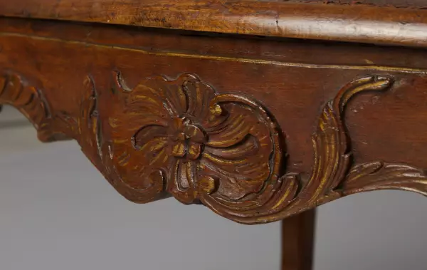 Paire de fauteuils cannés par René Cresson, Paris vers 1740