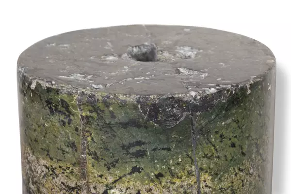 Paire de colonnes en serpentinite, Italie avant le 17e siècle