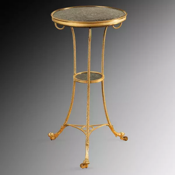 Guéridon tripode en bronze doré, Paris vers 1790