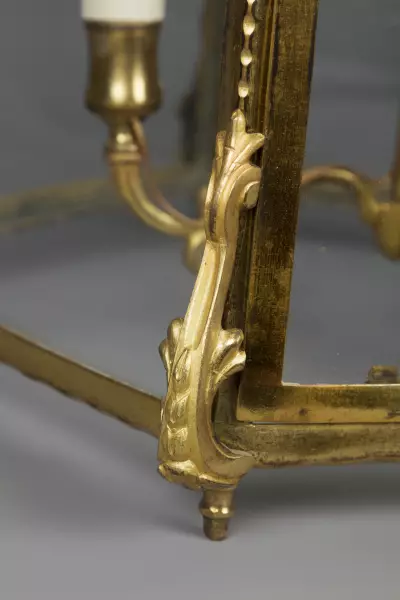 Lanterne en bronze doré, Paris ép Louis XV