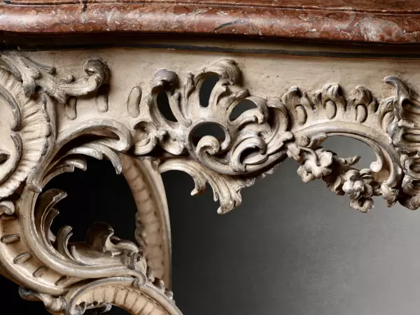 Table-console à décor rocaille, Provence, vers 1730