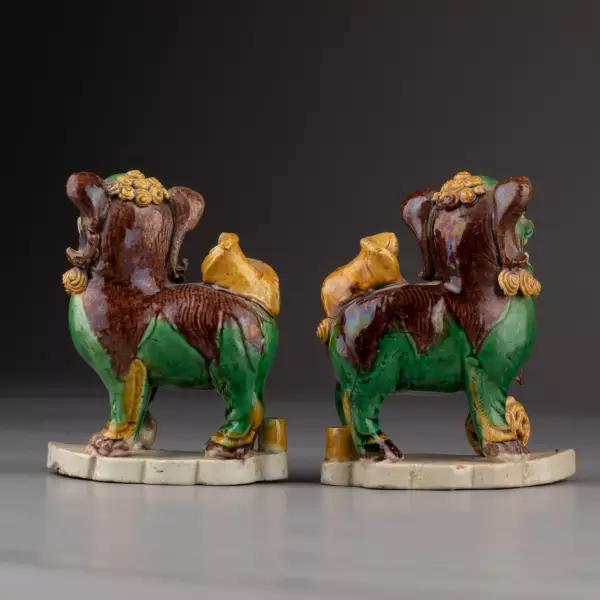 Paire de chiens de Fö, Collection Rothschild, Chine époque Kangxi