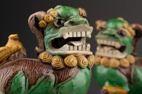 Paire de chiens de Fö, Collection Rothschild, Chine époque Kangxi