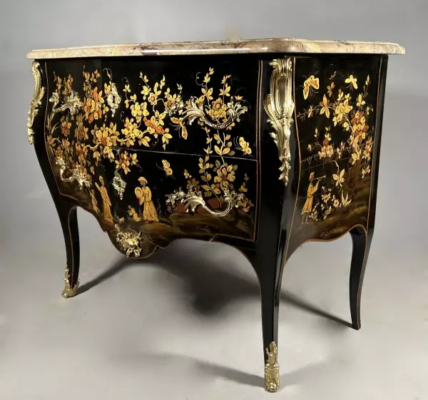 Commode au vernis Martin, Paris époque Louis XV