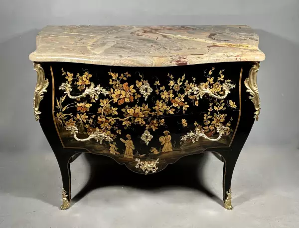 Commode au vernis Martin, Paris époque Louis XV