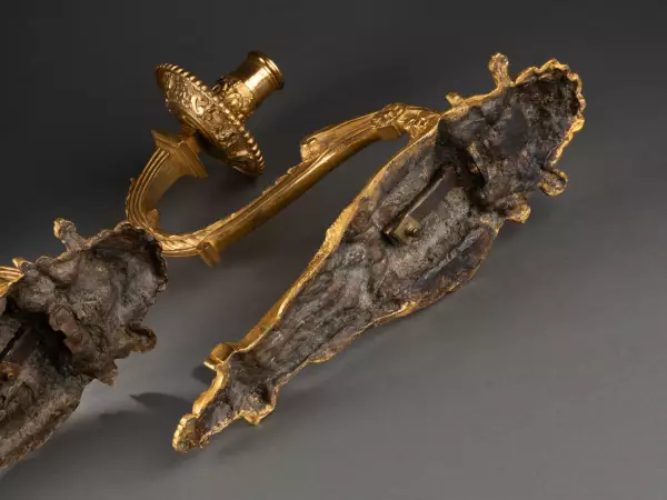 Série de quatre appliques en bronze, Paris époque Régence