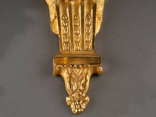 Série de quatre appliques en bronze, Paris époque Régence
