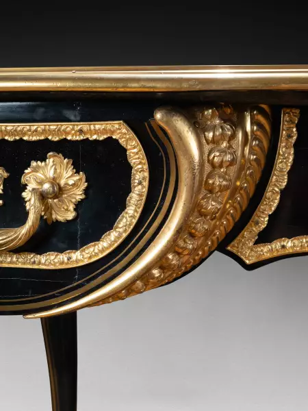 Bureau plat en placage d’ébène, François Lieutaud vers 1720