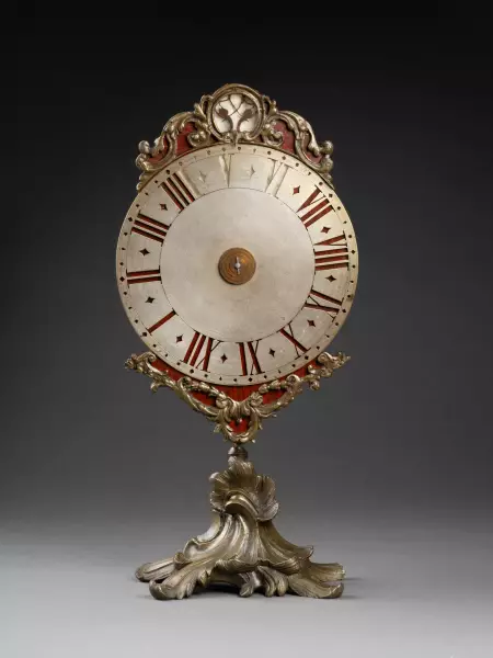 Pendule veilleuse de voyage à cadran tournant vers 1740