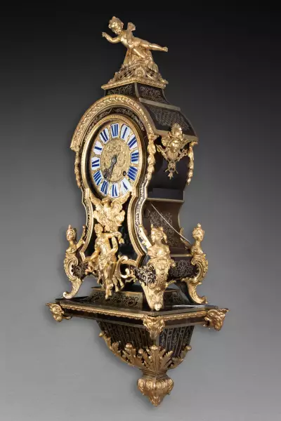 Cartel tête de poupée attribué à Charles Cressent vers 1710-1720