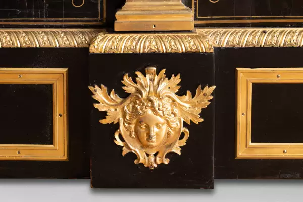Bibliothèque Boulle à toiture en pagode, Paris vers 1700