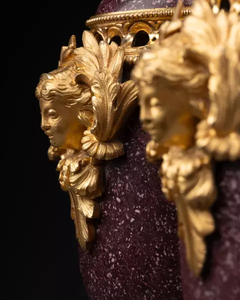 Paire de pots-pourris en porphyre, Rome vers 1800-1810