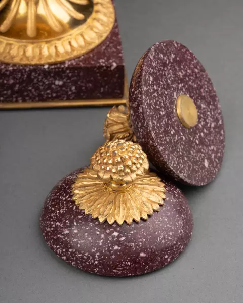 Paire de pots-pourris en porphyre, Rome vers 1800-1810