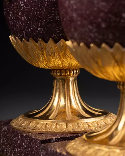 Paire de pots-pourris en porphyre, Rome vers 1800-1810