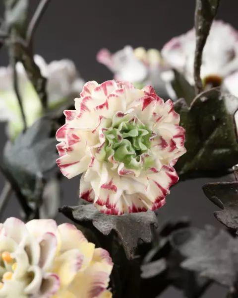 Rafraichissoir monté en composition florale, Paris époque Louis XVI