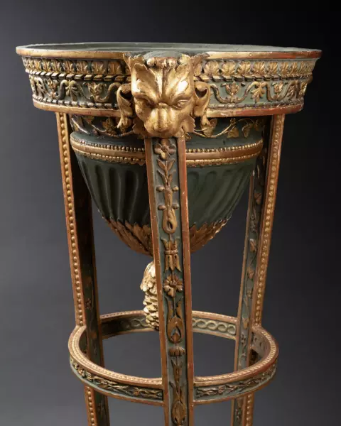 Jardinière en athénienne laquée et dorée, Piémont vers 1800