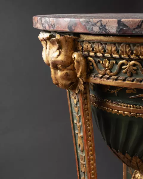 Jardinière en athénienne laquée et dorée, Piémont vers 1800
