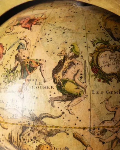 Paire de globes terrestre et céleste par L.C. Desnos, Paris vers 1750