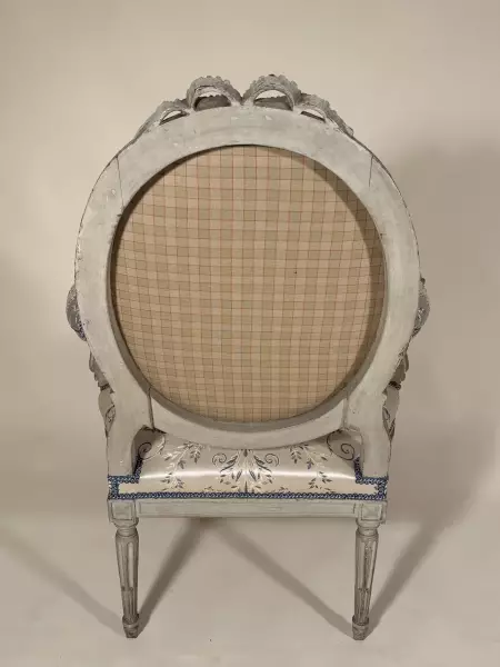 Paire de fauteuils à dossiers plats par F.N Geny, Lyon vers 1775