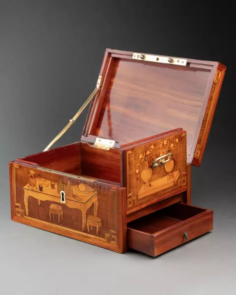 Coffret de voyage attribué à C. Topino, Paris vers 1775