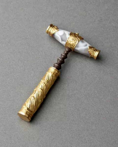 Tire-bouchon en or, vermeil, acier et agathe vers 1750