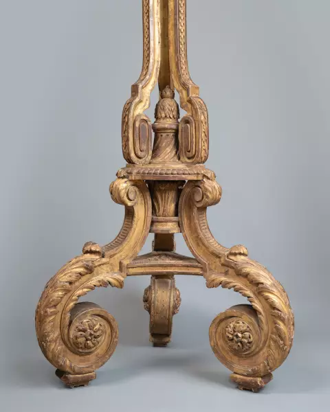 Grande paire de torchères en bois doré, Paris ép Louis XVI