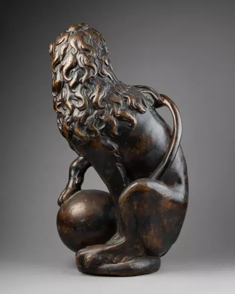 Lion en bronze provenant de la fontaine de l’Hôtel de ville de Bruxelles